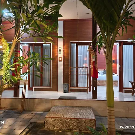 Lembongan Cempaka Villa & Restaurant By Abm