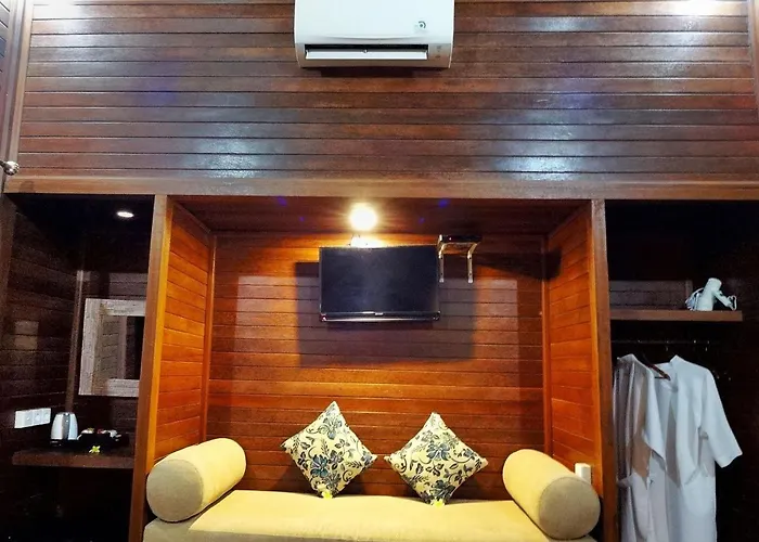 Hotel Cempaka & Restaurant By Abm Nusa Lembongan (Bali)